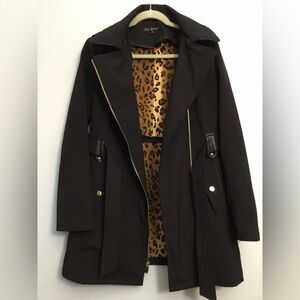 Women’s VIA SPIGA trench coat size Small